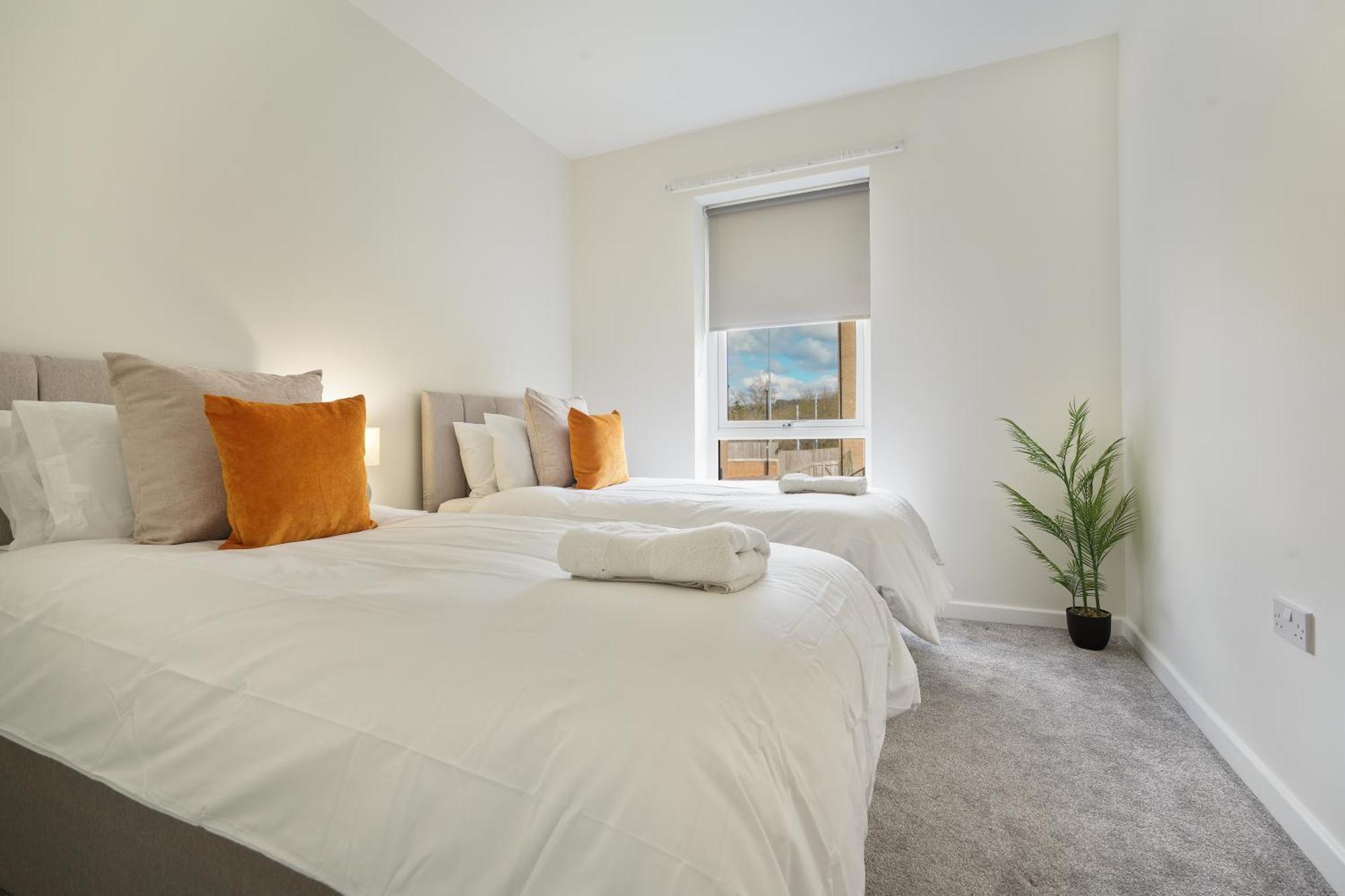 Mersey Way, Spacious 3 Bed Home, Close To Sheffield City Centre & Free Driveway Parking - Perfect For Workers, Groups & Families - Hosted By Stay Host Save Εξωτερικό φωτογραφία