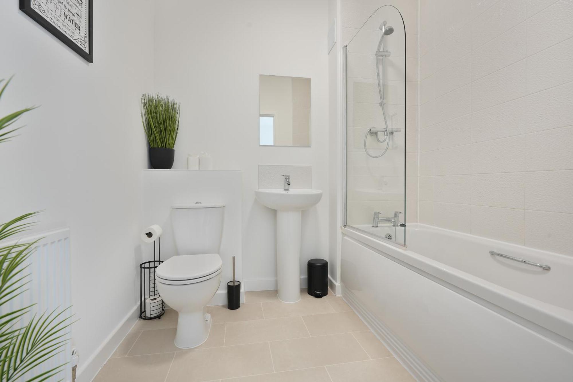 Mersey Way, Spacious 3 Bed Home, Close To Sheffield City Centre & Free Driveway Parking - Perfect For Workers, Groups & Families - Hosted By Stay Host Save Εξωτερικό φωτογραφία